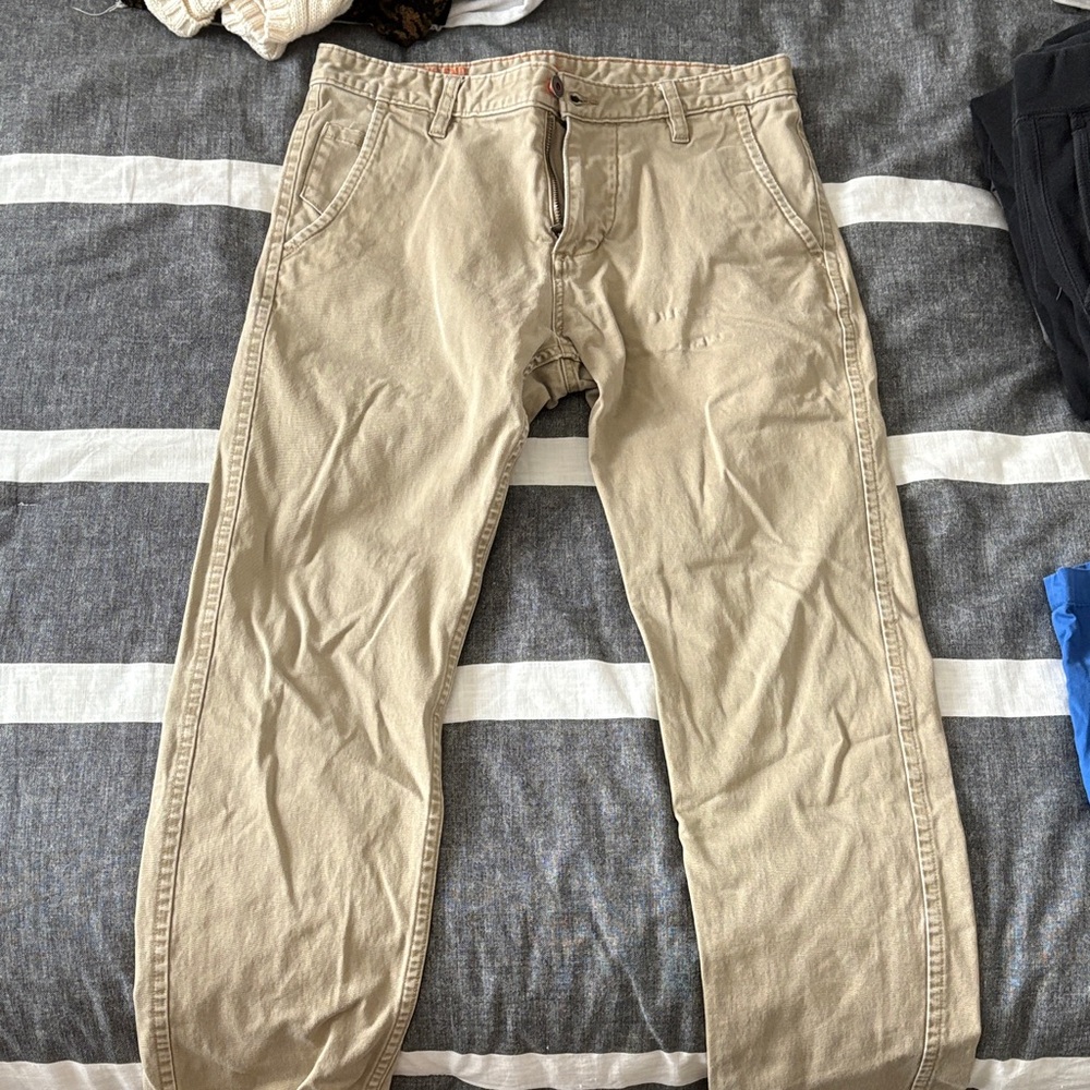 Dockers Men's Khaki Chinos
